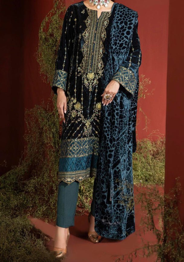 Adan's Libas Plachi Pakistani Velvet Dress - db27421