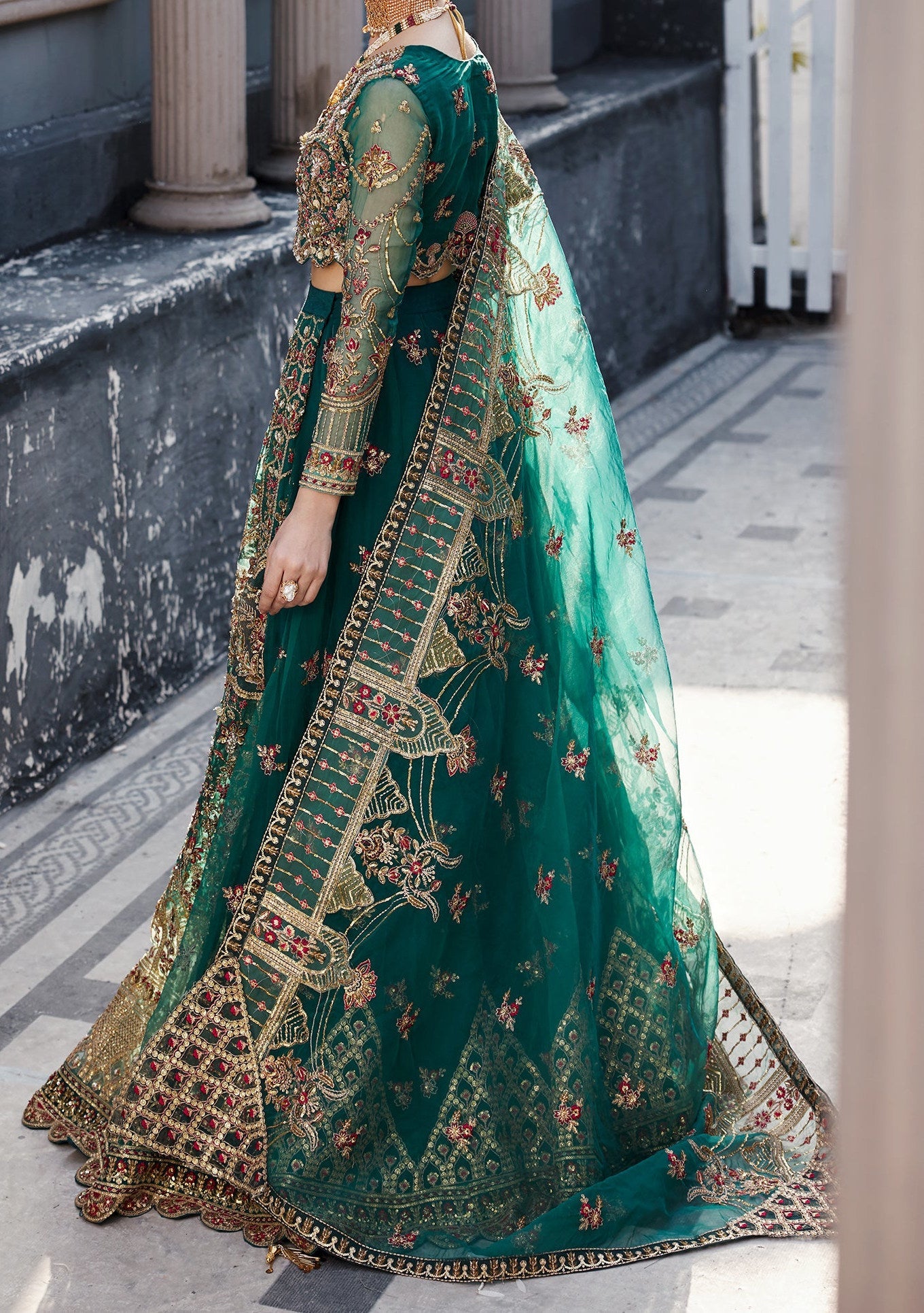 Emaan Adeel Pakistani Organza Lehenga Choli - db26854