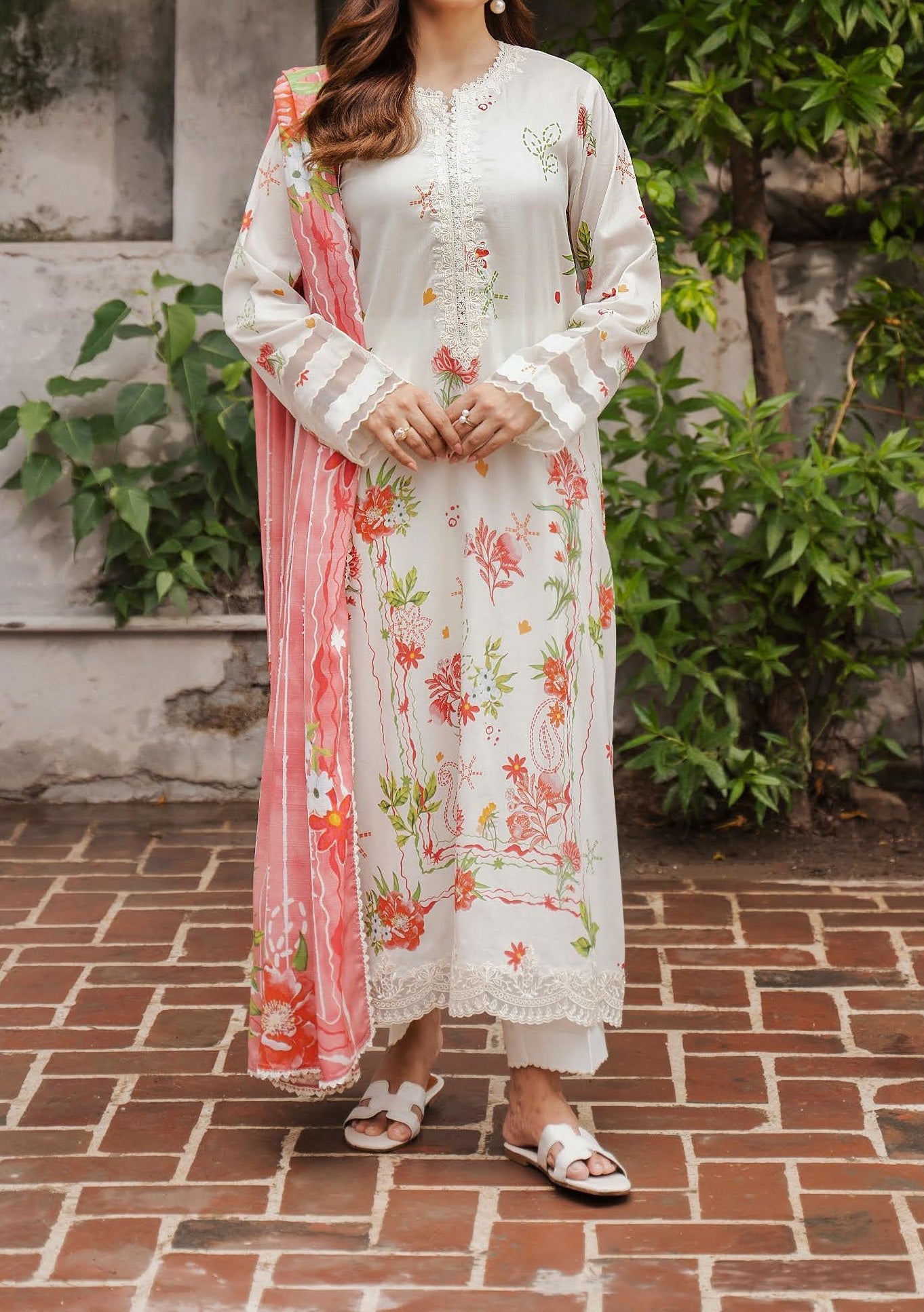 Gulljee Ready Made Digital Printed Lawn - db30018