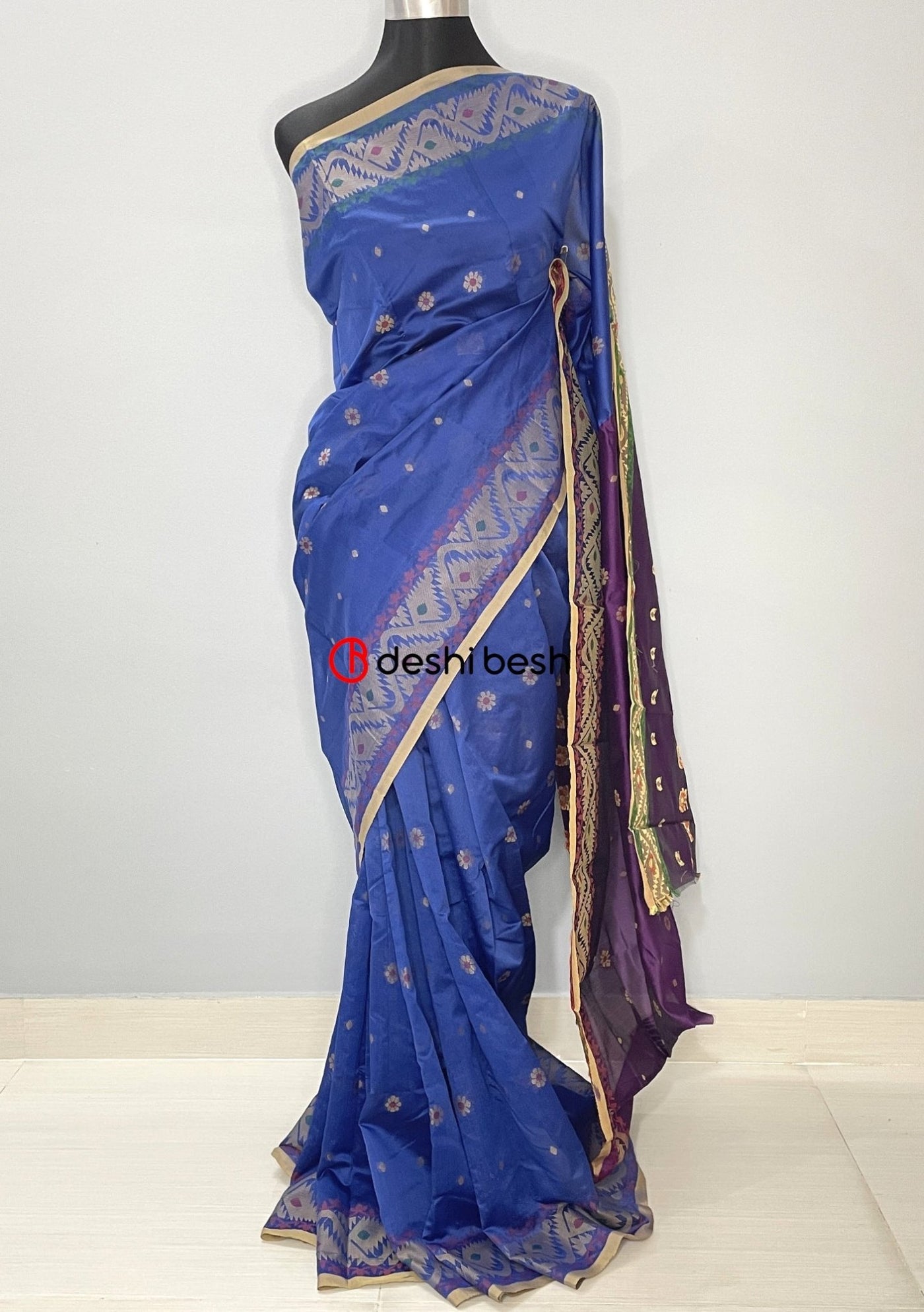 Handloom Jacquard Katan Silk Saree - db25791