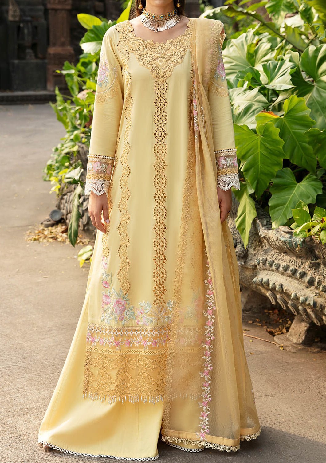 Imrozia Solène Pakistani Luxury Lawn Dress - db26416