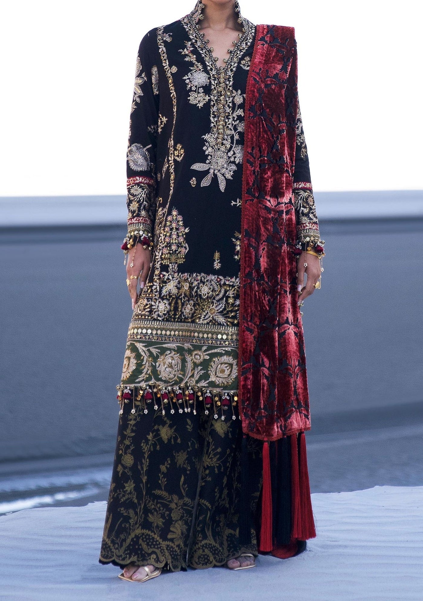 Sana Safinaz Winter Pakistani Luxury Dress - db27453