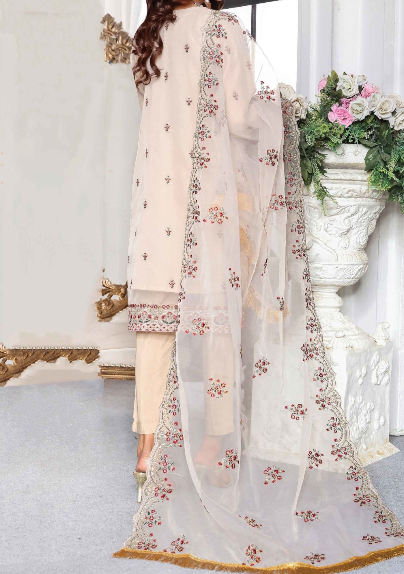 Bin Hameed Hadiya Heavy Embroidered Organza Dress - db25199