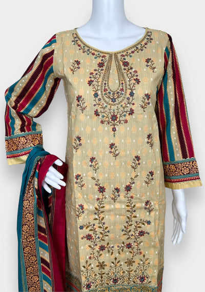 Embroidered 3 Pieces Pakistani Cotton Dress - db25690