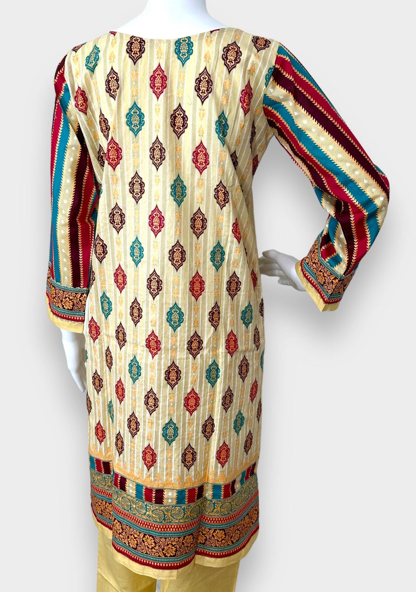 Embroidered 3 Pieces Pakistani Cotton Dress - db25690