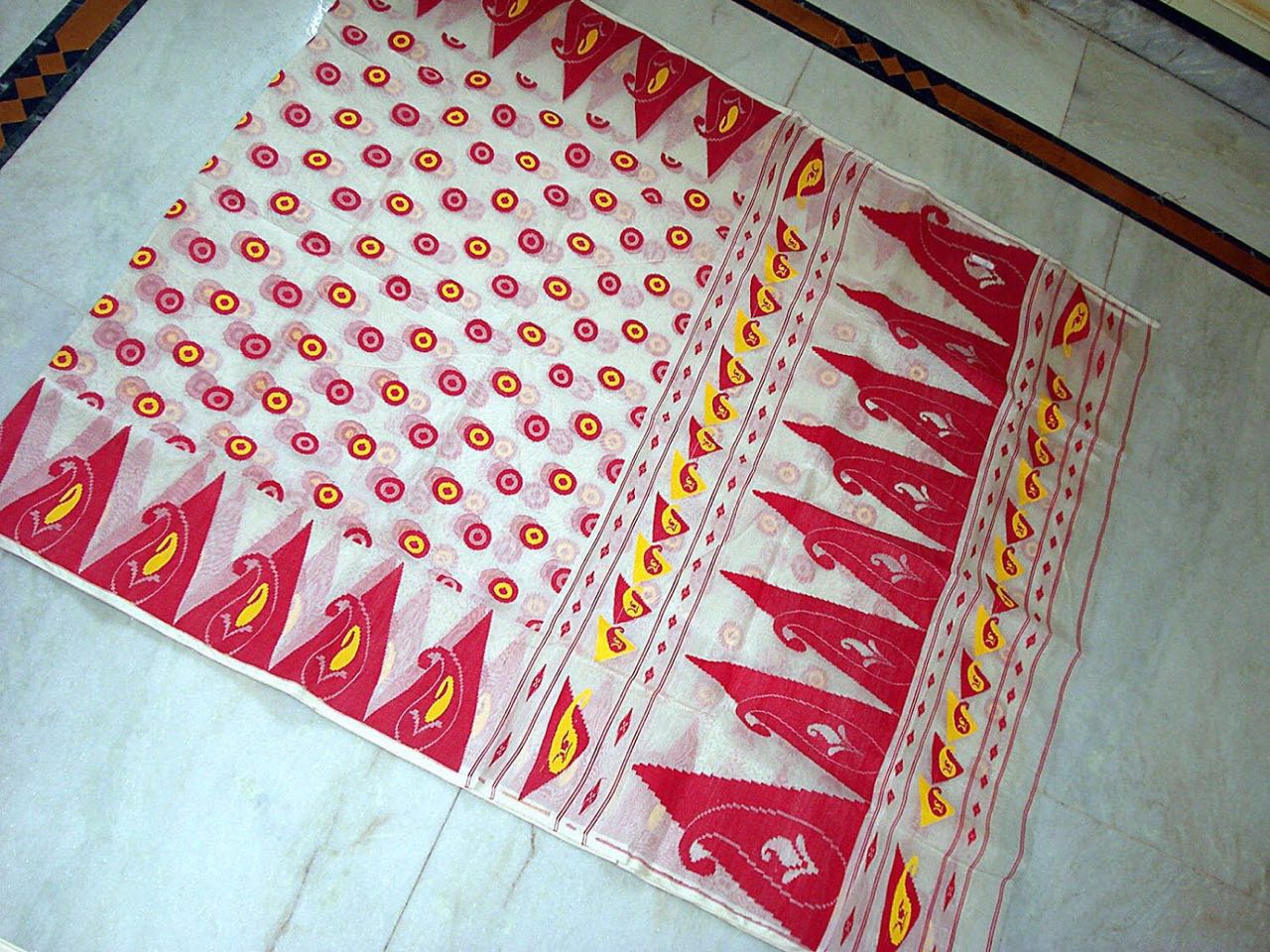 Exclusive Jamdani With Temple Border Saree: Deshi Besh.