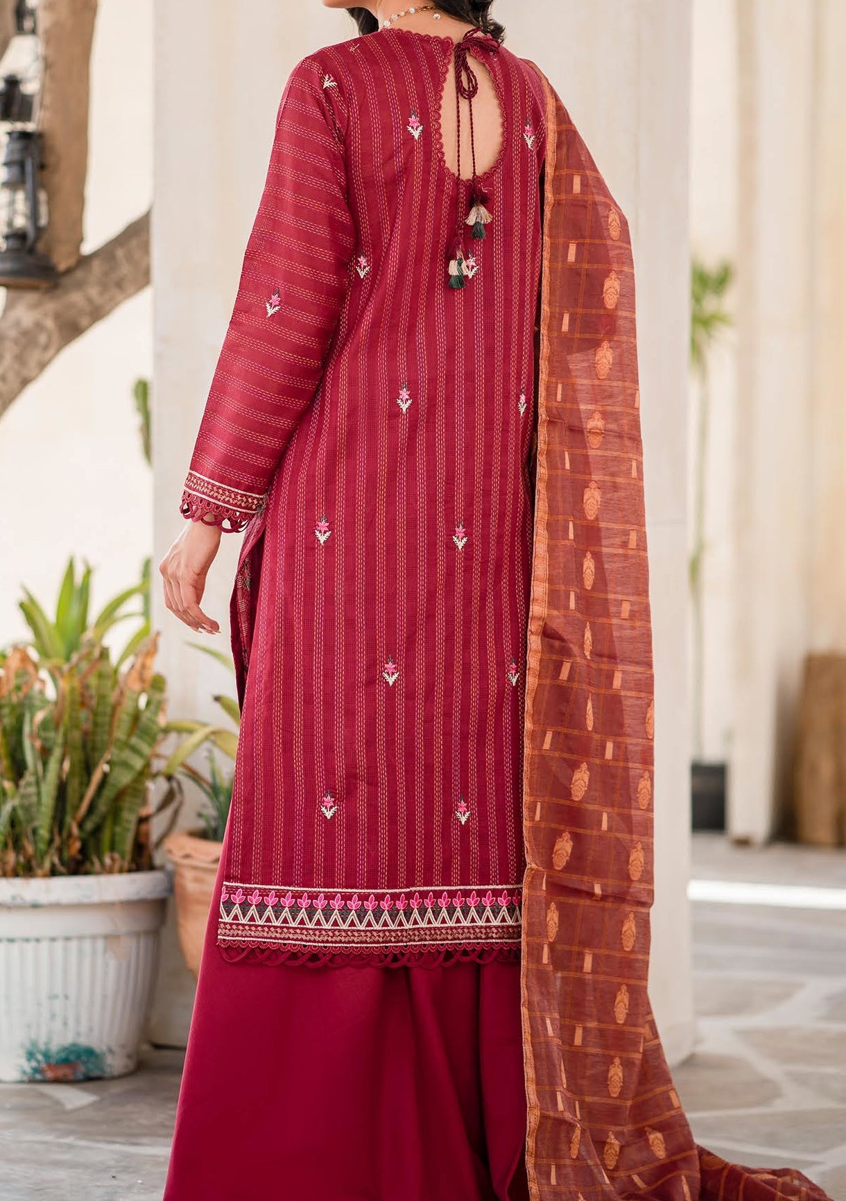 Kalakari Pakistani Embroidered Lawn Dress - db22156