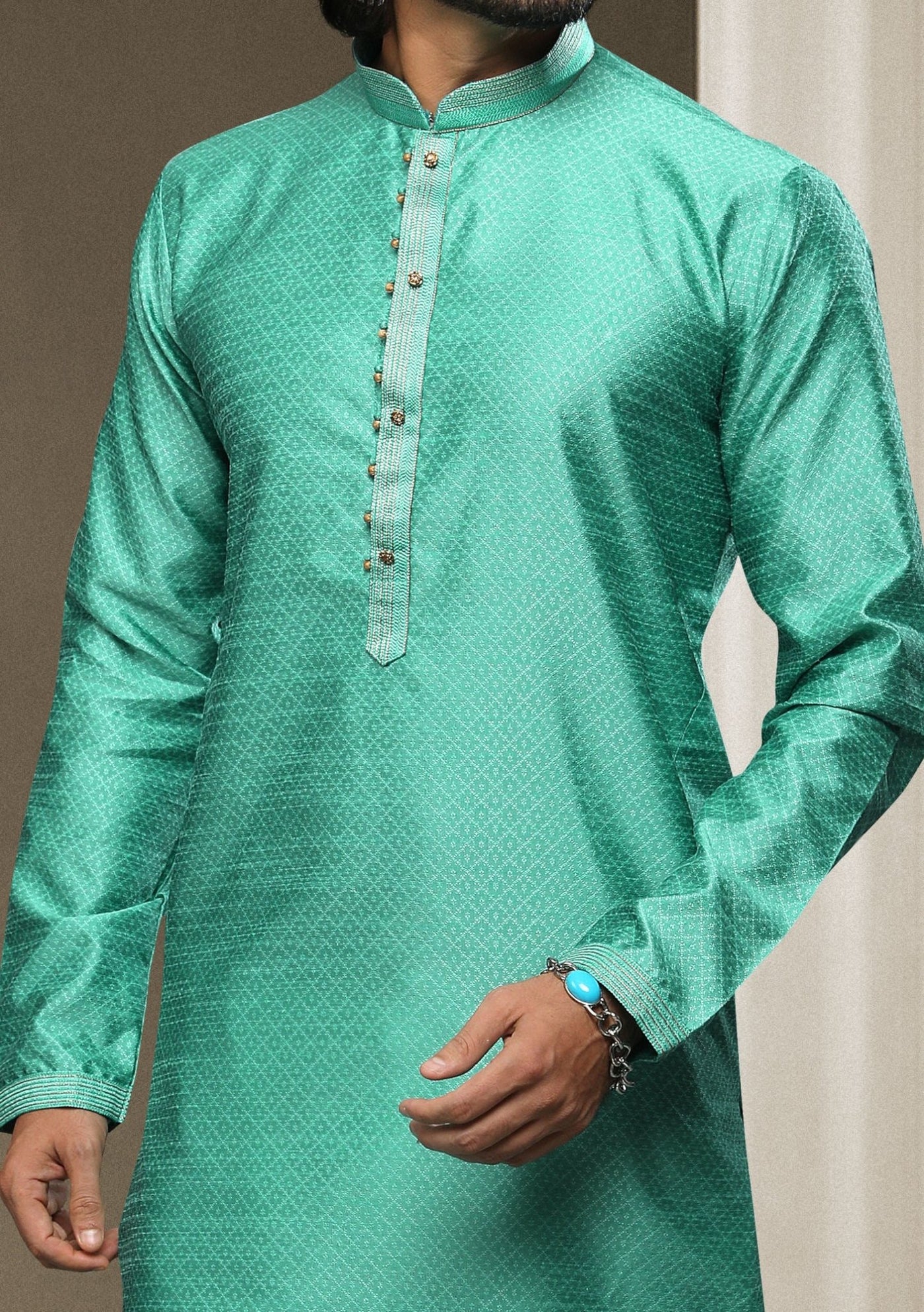 Men's Traditional Party Wear Kurta Pajama - db20425