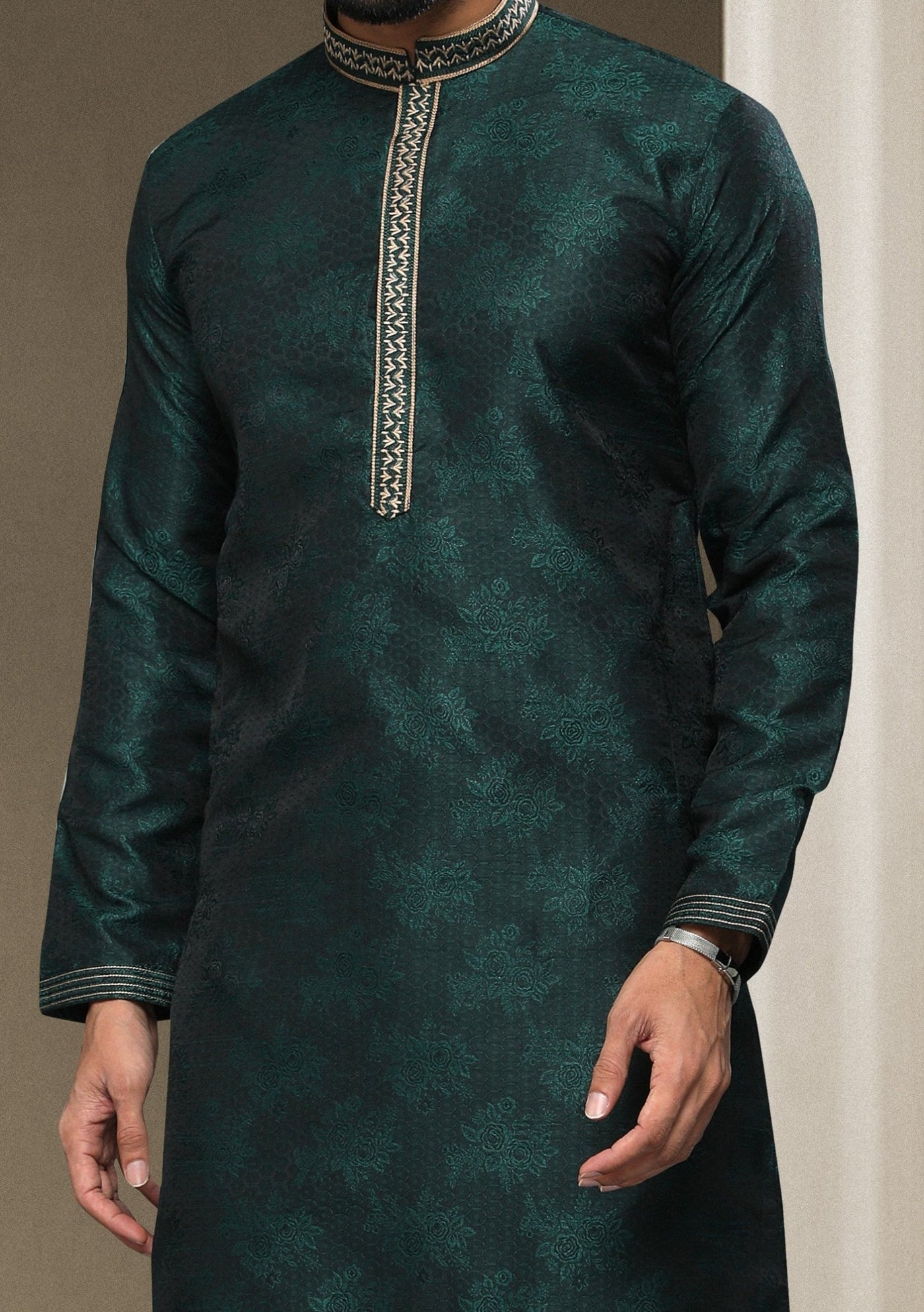 Men's Traditional Party Wear Kurta Pajama - db20416