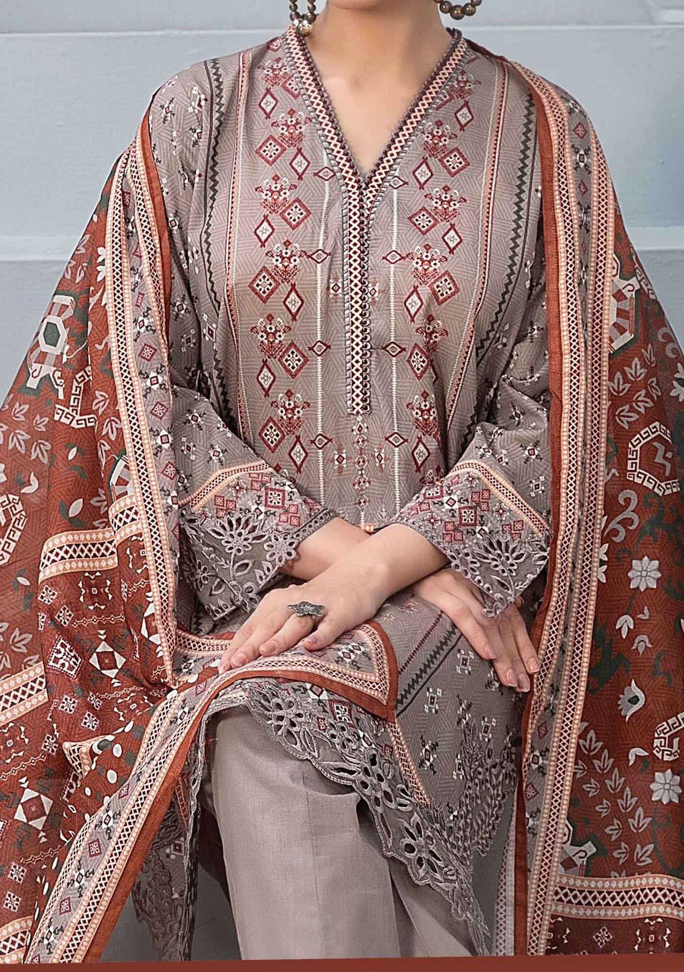 Tawakkal Cloite Embroidered Printed Lawn Dress - db25582