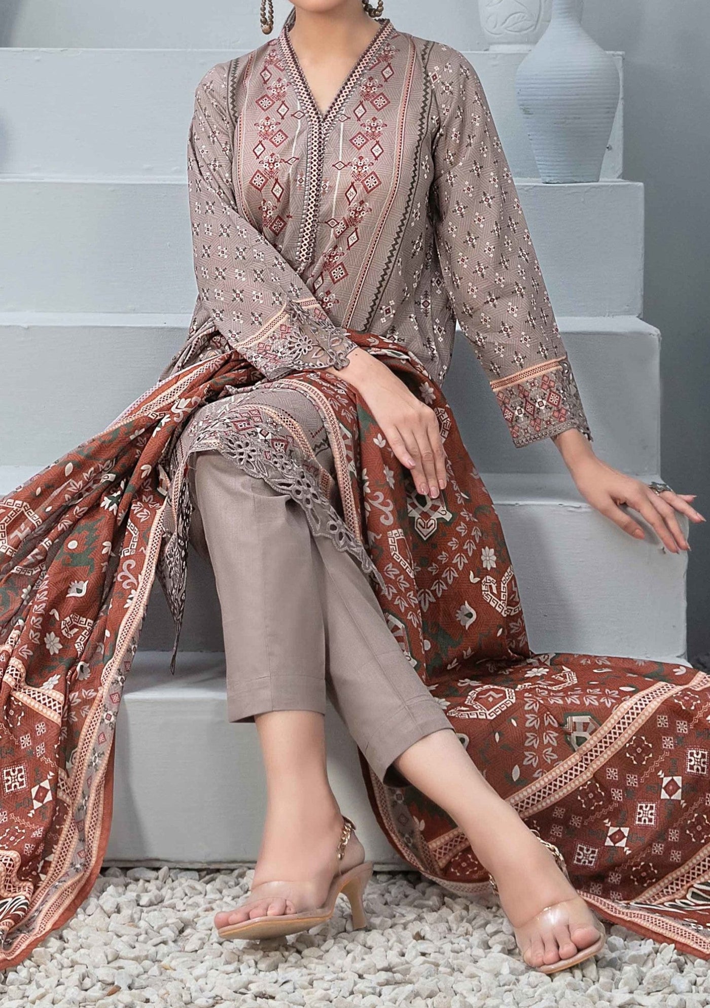 Tawakkal Cloite Embroidered Printed Lawn Dress - db25582