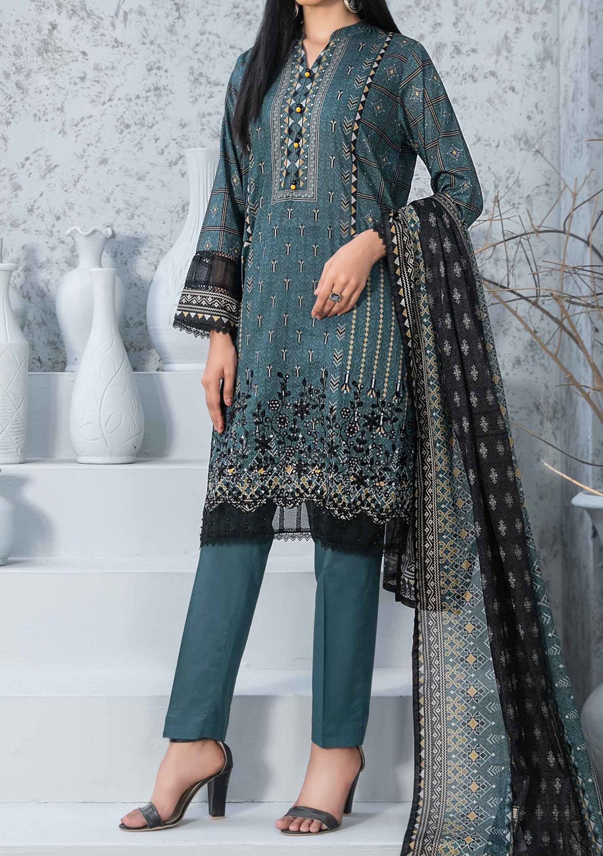 Tawakkal Cloite Embroidered Printed Lawn Dress - db25584